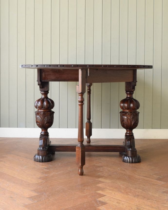 アンティークのテーブル　アンティーク家具　英国アンティーク家具、重厚なバルボスレッグが美しいアンティークゲートレッグテーブル。クルッと回転。(q-2101-f)