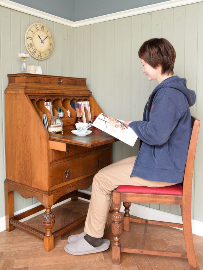 イギリスのアンティーク家具、使いやすい書斎机、ライティングビューロー