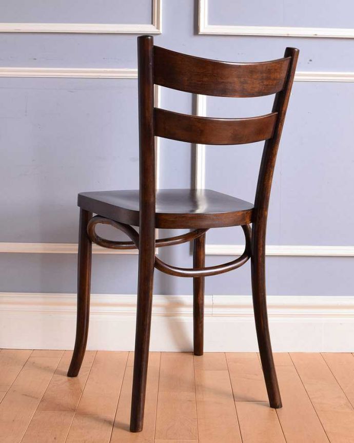 英国輸入のアンティーク椅子 カッコイイ木製のベントウッドチェア Q 265 C アンティークチェア 椅子