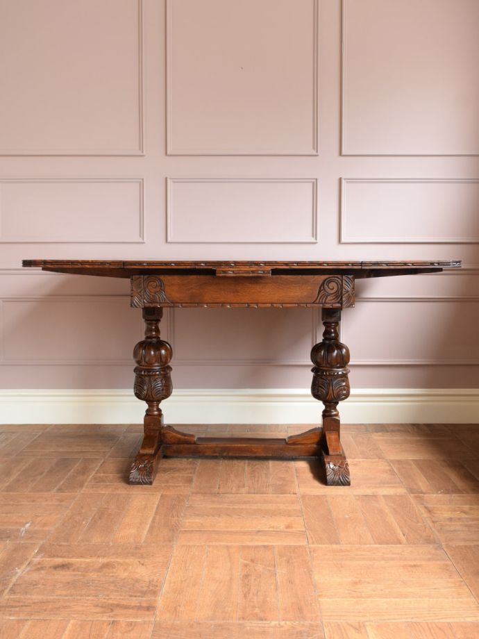 英国アンティークの伸長式ダイニングテーブル、おしゃれなドローリーフテーブル
