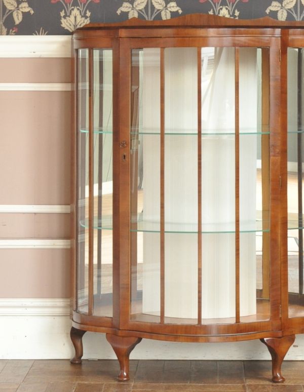 アンティークのキャビネット　アンティーク家具　アンティーク英国家具のショーケース、上品なミラー付きガラスキャビネット。リビングや寝室、玄関などで試してみてください。(q-544-f)