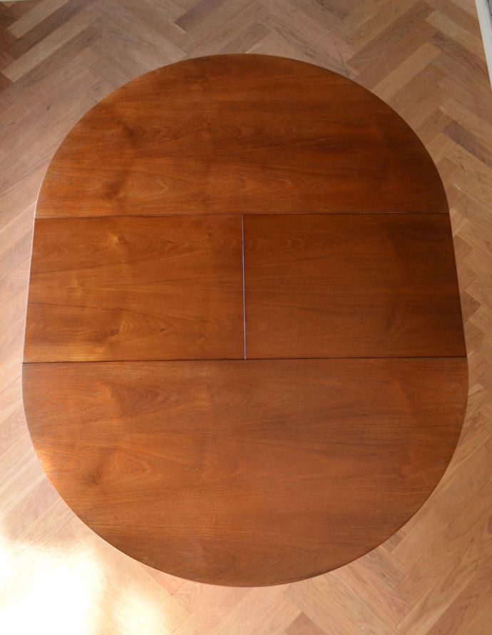 ロイドテーブル　アンティーク家具　ヴィンテージの北欧家具、マッキントッシュ社の伸張式ダイニングテーブル。天板もピカピカにお直ししました。(q-653-f)
