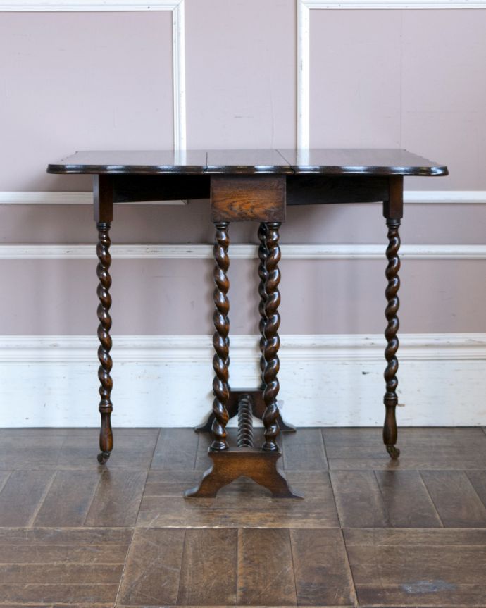 アンティークのテーブル　アンティーク家具　英国伝統デザインを用いたアンティーク家具、ゲートレッグコーヒーテーブル。常に広げた状態でも十分にご使用頂けます。(q-825-f)