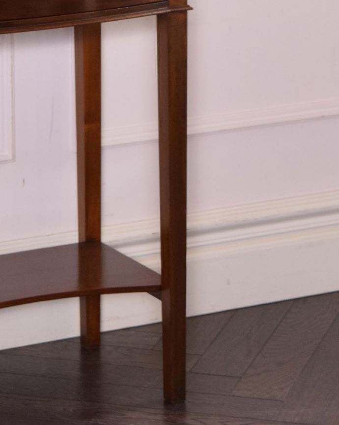 アンティークのドレッサー　アンティーク家具　英国紳士のシェービングスタンド、ミラー付きの美しいアンティーク家具（マホガニー材）。きちんと支えます。(q-974-f)