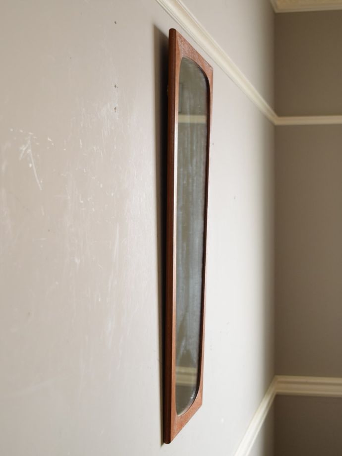 ビンテージのおしゃれな鏡、北欧スタイルに合う四角いウォールミラー(x 