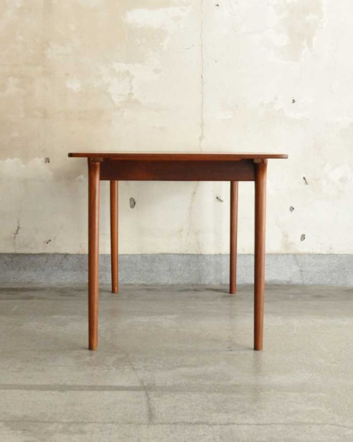 アンティークのテーブル　アンティーク家具　ヴィンテージの伸長式家具、かっこいいマッキントッシュのエクステンションテーブル。こちら側も、もちろんキレイです。(x-1240-f)