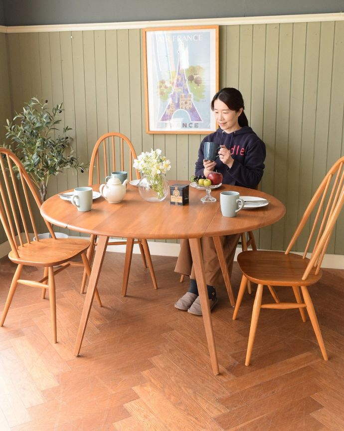 アーコールの家具　アンティーク家具　アーコール社のヴィンテージ家具、伸張式のドロップリーフテーブル(ERCOL) 。やっぱり人気！3WAYで使えるアーコールのテーブル。(x-1318-f)