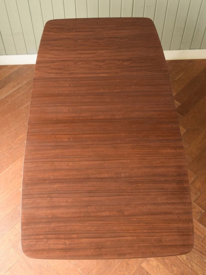 伸長式テーブルの天板