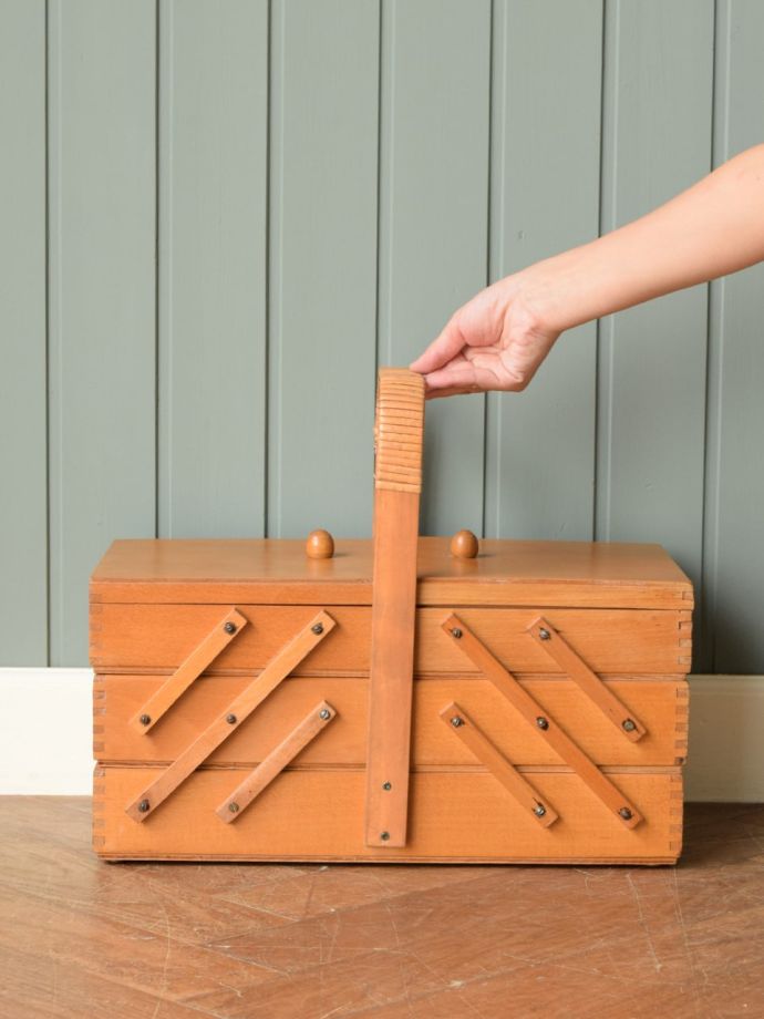 木製ソーイングボックス 裁縫箱 ナチュラル カントリー調 - ケース