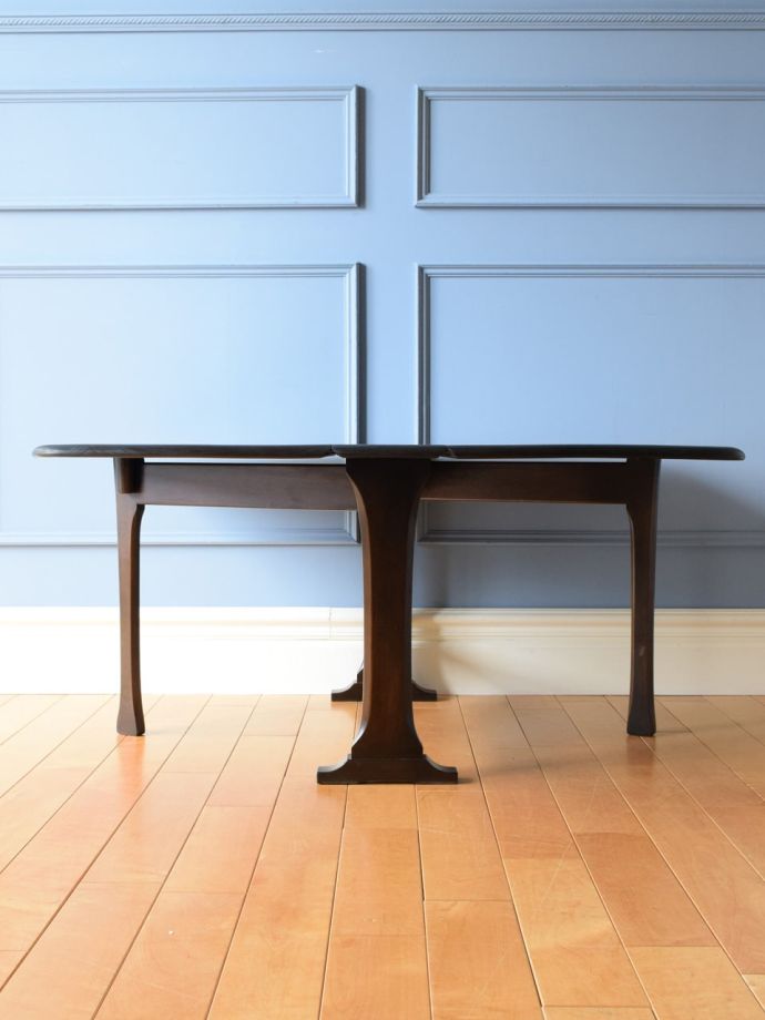 伸長式のローテーブル