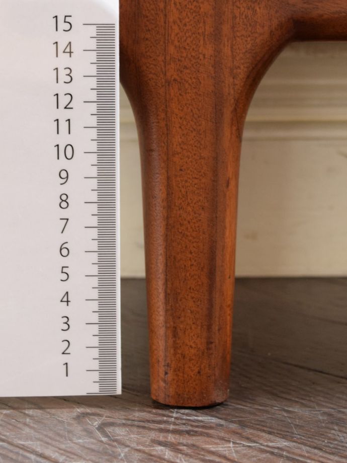 ビンテージ家具の脚