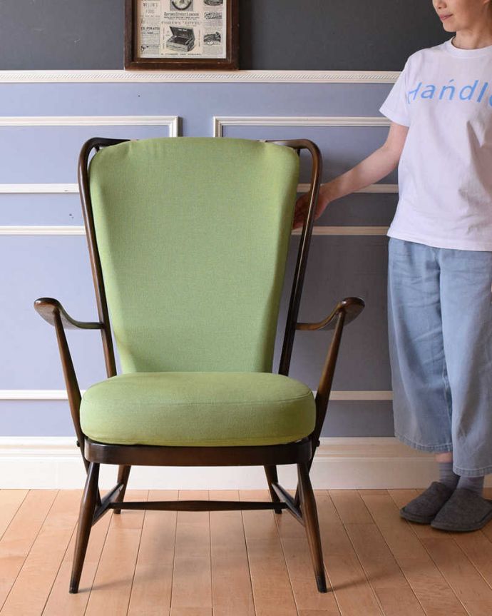 アーコール社のアンティークソファ、1人掛けのラウンジチェア(x-459-c)｜アンティークチェア・椅子