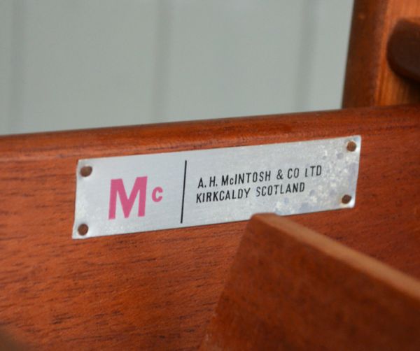 マッキントッシュのヴィンテージ家具、たっぷり収納付きのワゴン(x-626