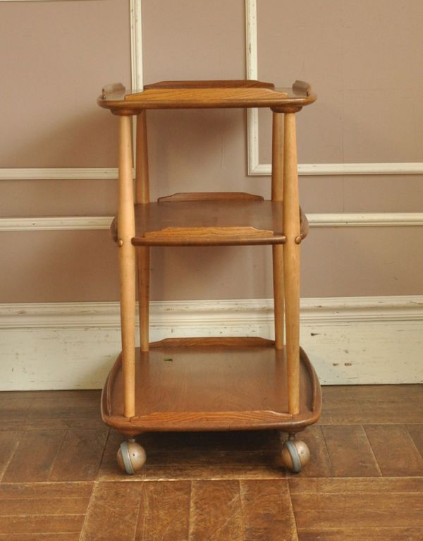 アンティーク ERCOL アーコール バタフライトロリー ワゴン テーブル イギリスから届いたアーコールERCOLのワゴン、伸長式天板が便利