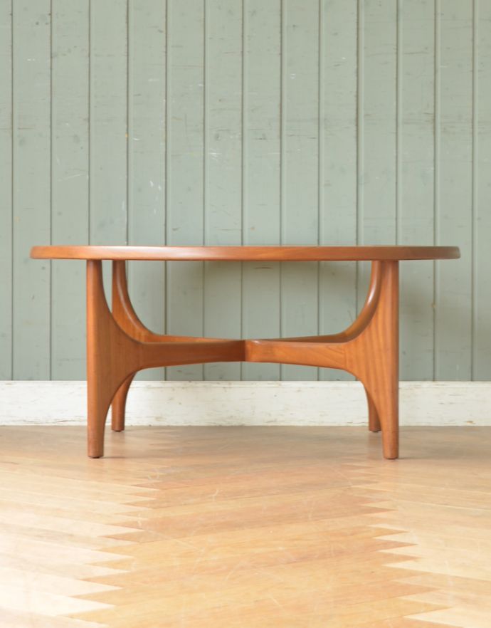 アンティークのテーブル　アンティーク家具　ビンテージのガラス天板コーヒーテーブル、STONEHILLL社製の家具。クルッと回転。(x-819-f)