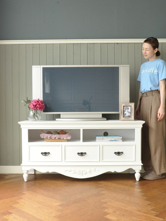 シャビーシックなフレンチアンティーク風の家具、おしゃれなテレビボード(y-466-f)｜アンティーク風