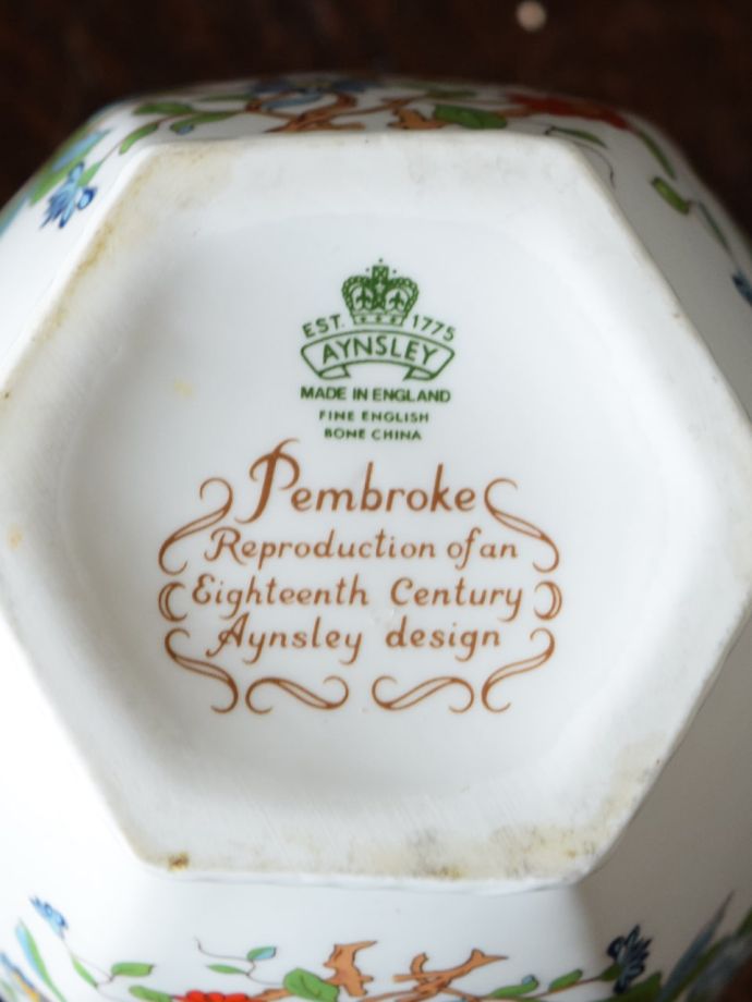 エインズレイのバックスタンプ