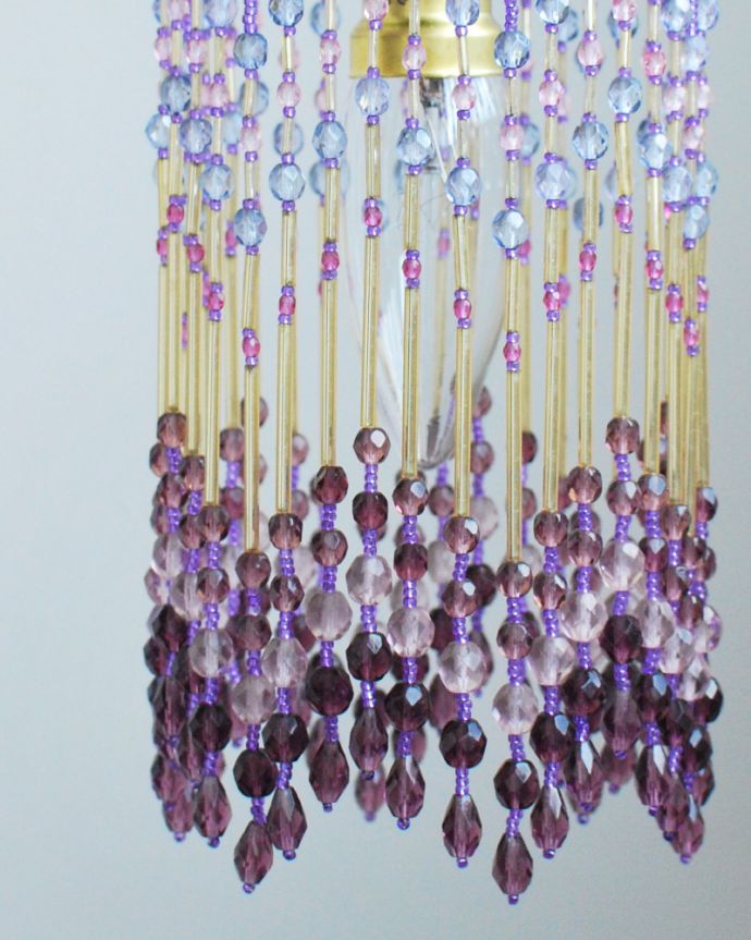 おしゃれなガラスビーズの照明器具