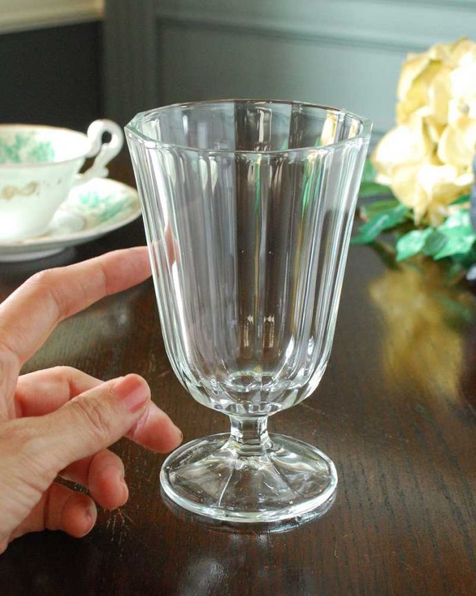コントワール・ドゥ・ファミーユのグラス