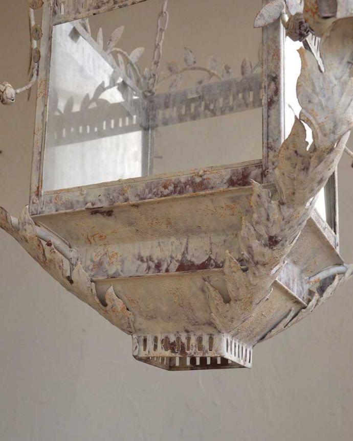 シャンデリア　照明・ライティング　フランスから輸入したランタン型のシャンデリア（E14シャンデリア球4個付き）Chandelier Lanterne。。(cf-1028)