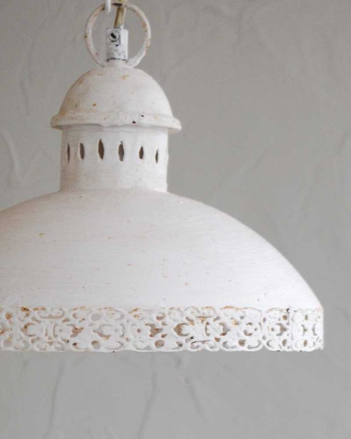 シャンデリア　照明・ライティング　レース模様が素敵なペンダントライト（Ｅ26球付）Chandelier Mantille Dome。。(cf-1047)