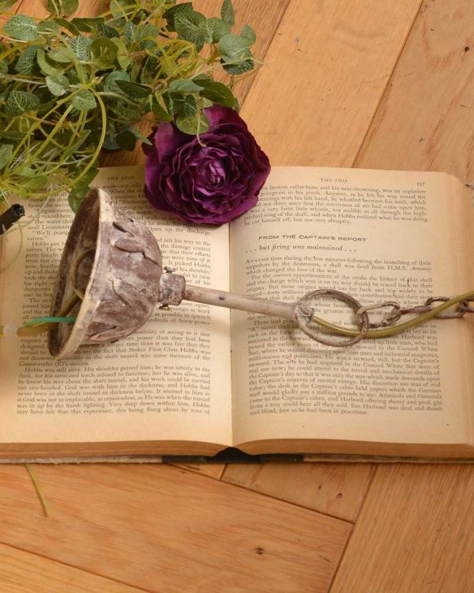 シャンデリア　照明・ライティング　フランス輸入の照明、お洒落なシャンデリア（Ｅ14シャンデリア球5個付）Chandelier Venise。。(cf-1051)