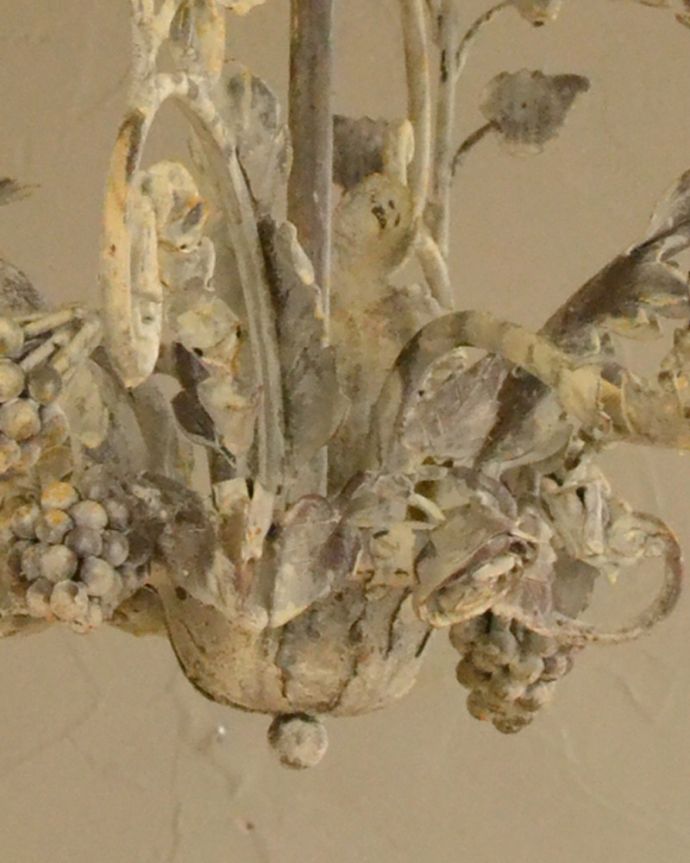 照明・ライティング　フランス輸入の照明、お洒落なシャンデリア（Ｅ14シャンデリア球4個付）Chandelier Bacchanale。。(cf-1052)