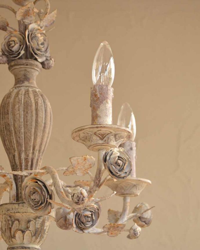 シャンデリア　照明・ライティング　フランス輸入の照明、お洒落なシャンデリア（Ｅ14シャンデリア球4個付）Chandelier Pierre de Ronsard。。(cf-1053)