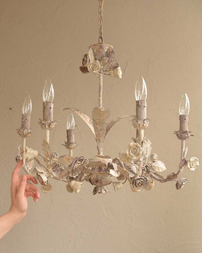 シャンデリア　照明・ライティング　フランス輸入の素敵なシャンデリア（Ｅ14シャンデリア球6個付）Chandelier Icare Small Size。。(cf-1054)