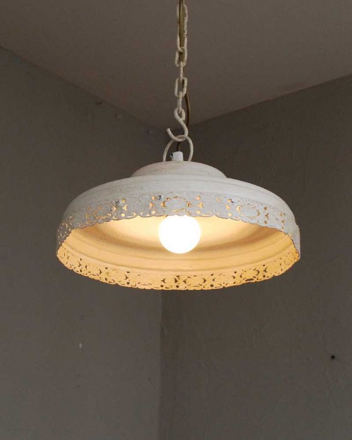 ペンダントライト　照明・ライティング　フランス輸入の素敵なペンダントライト（Ｅ26球付）Chandelier Mantille Plat。。(cf-1056)