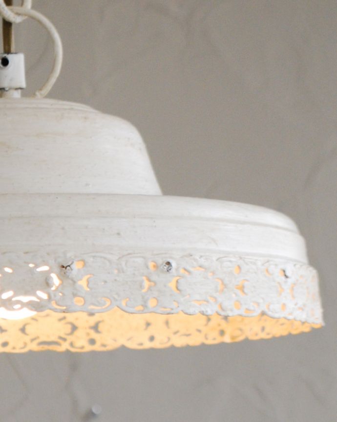 ペンダントライト　照明・ライティング　フランス輸入の素敵なペンダントライト（Ｅ26球付）Chandelier Mantille Plat。。(cf-1056)