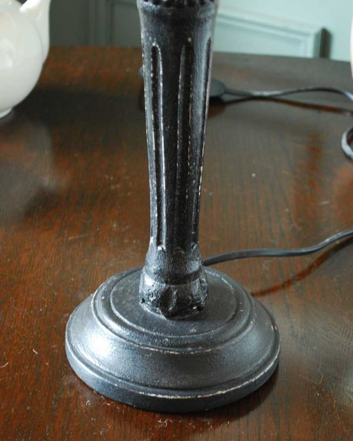 スタンドライト　照明・ライティング　フランスから届いたリネンシェード付きテーブルランプ(E26球付)。。(cf-1209)