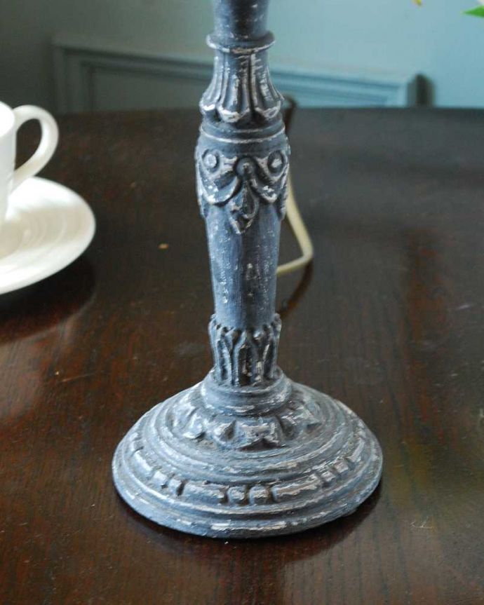 スタンドライト　照明・ライティング　クールなフランスデザインが光る、テーブルランプ(E17シャンデリア球付)。。(cf-1212)