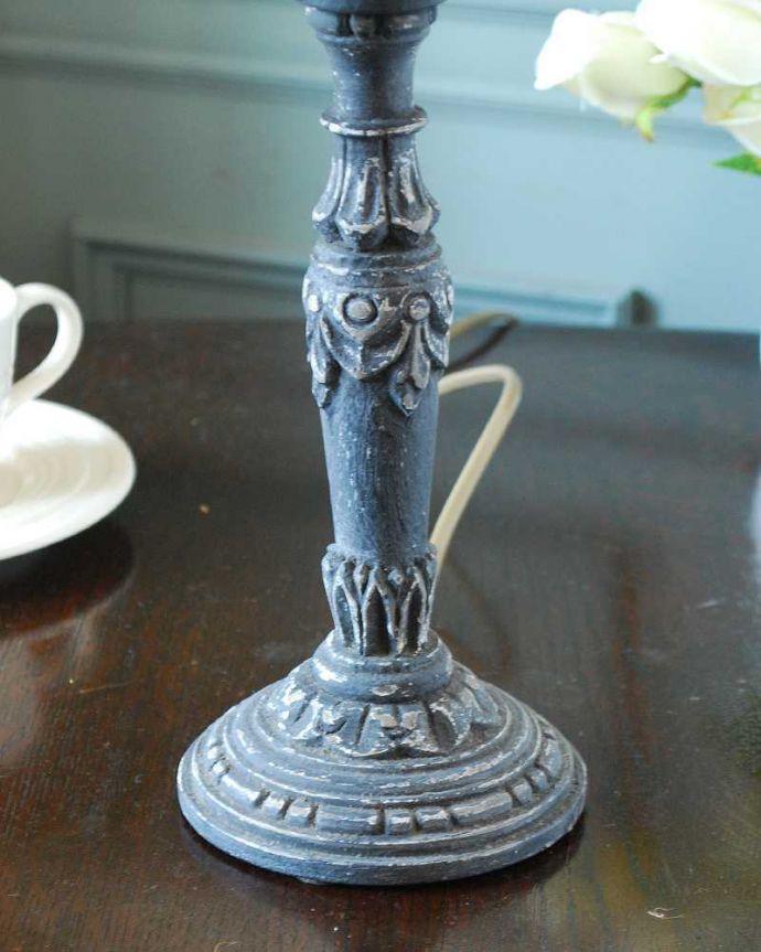 スタンドライト　照明・ライティング　フランスのスタンド×モカブラウンのプリーツシェードのテーブルランプ(E17シャンデリア球付)。。(cf-1213)