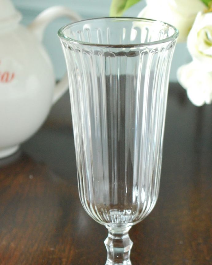 フランス生まれのおしゃれなグラス