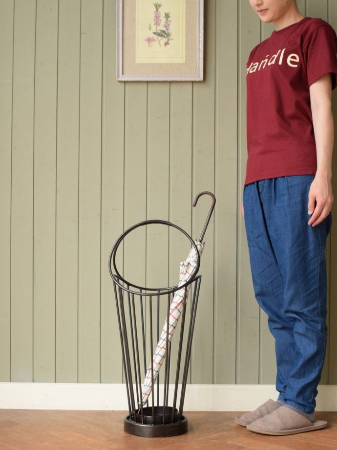 フランスらしいおしゃれな傘立て