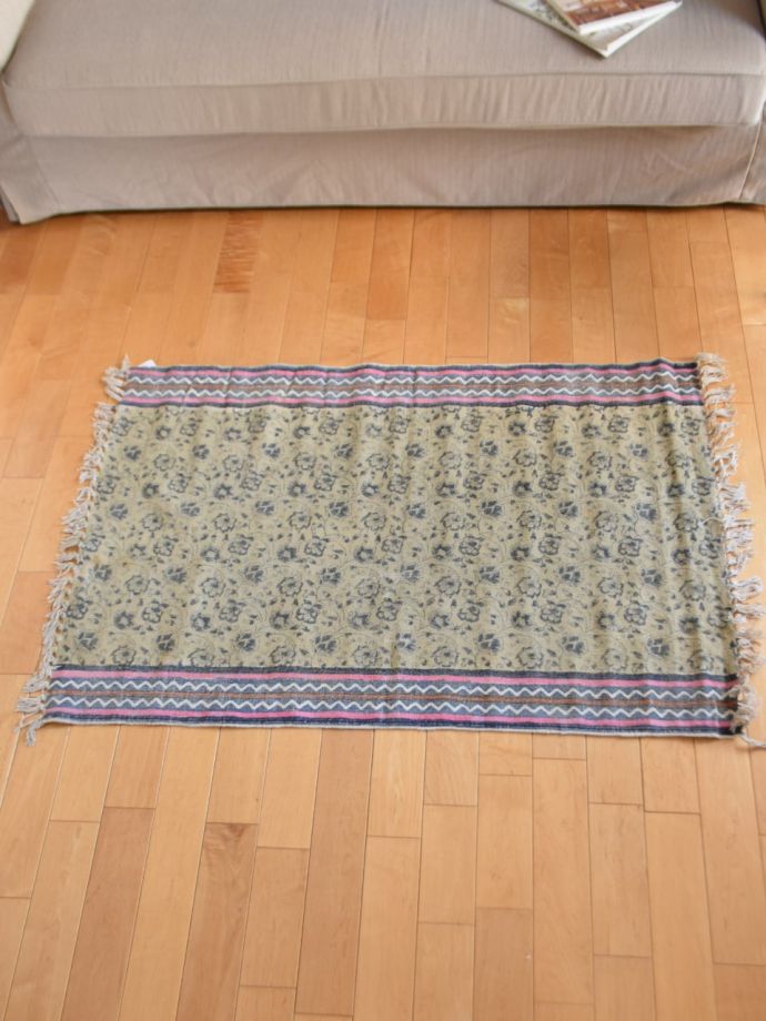 コントワールドファミーユのカーペット