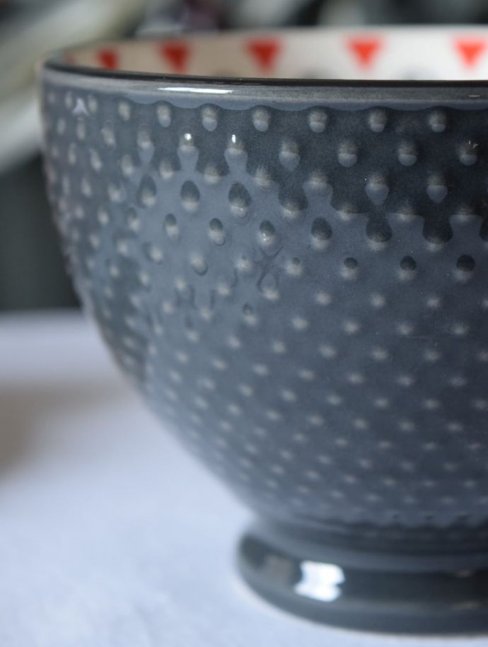 フランス生まれのおしゃれな食器