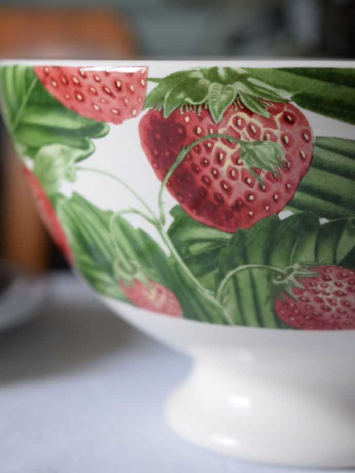 コントワールドファミーユのカフェオレボウル