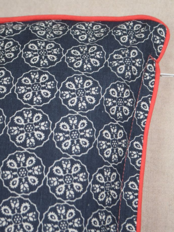 フランス生まれのおしゃれなクッション