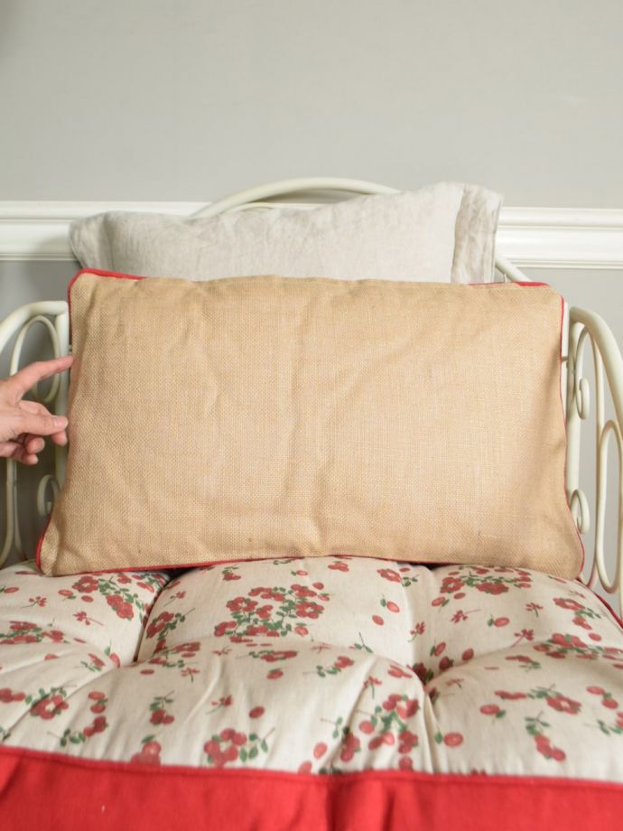 コントワールドファミーユのクッション