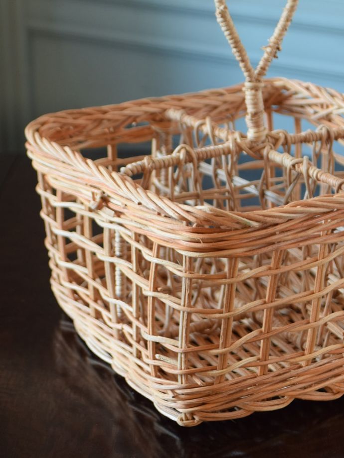 フランス生まれのおしゃれなパニエ