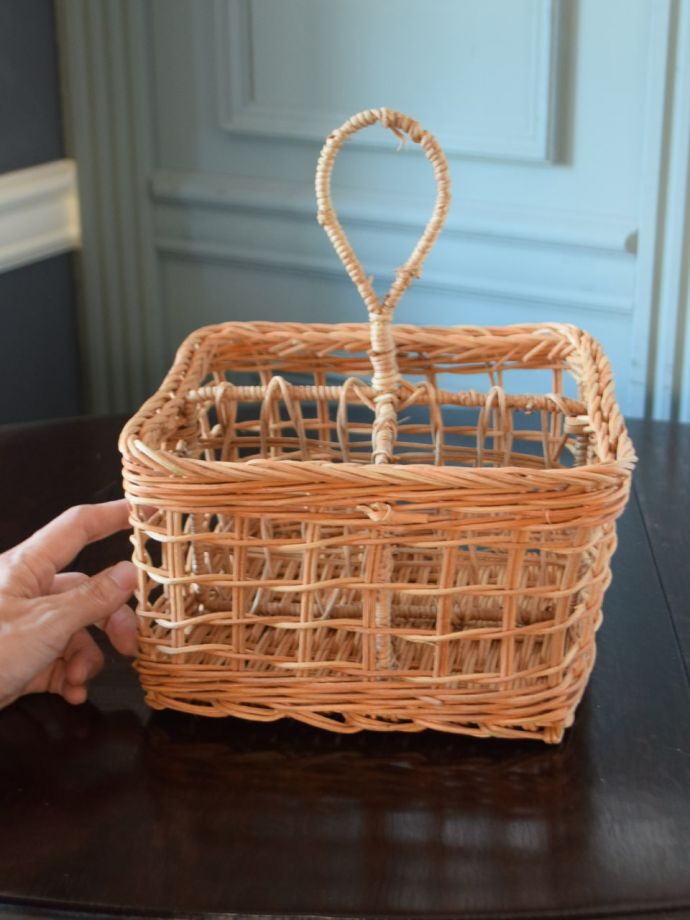 コントワールドファミーユのバスケット