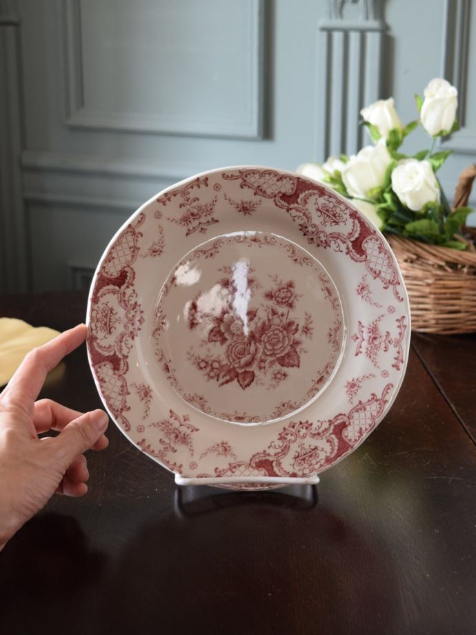 コントワールドファミーユの食器