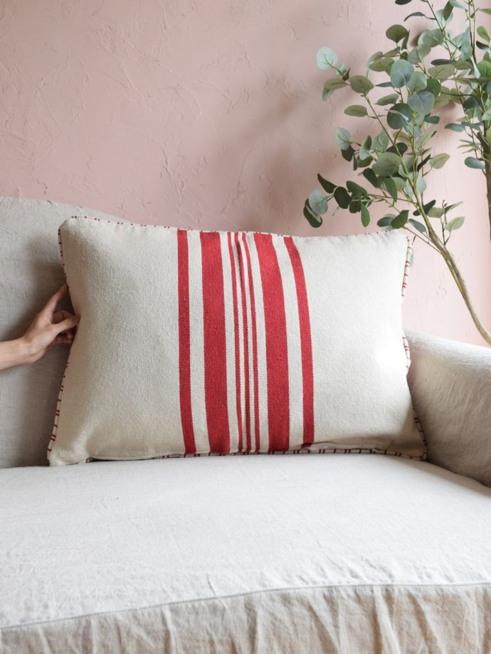 コントワールドファミーユのクッション