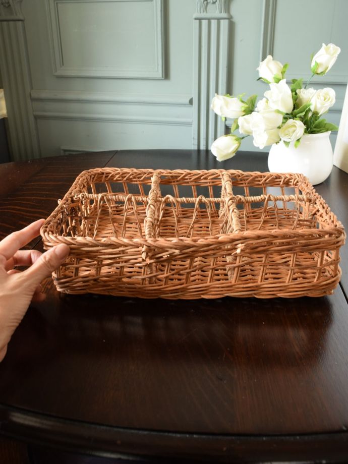 コントワールドファミーユのバスケット