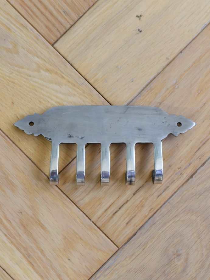 ウォールフックの裏