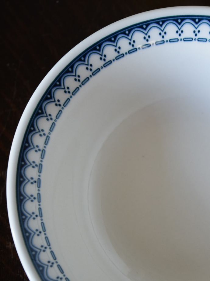 フランス生まれのおしゃれな食器