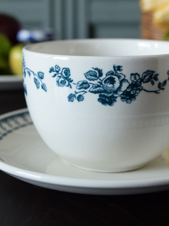 フランス生まれのおしゃれな食器