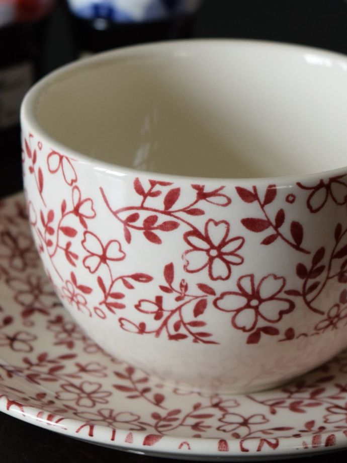 フランス生まれのおしゃれな食器